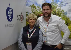 Karen Clearo and Martin O'Sullivan from Richard Hochfeld. The company has been exporting their fruit from Chile and Egypt to China for around three years.